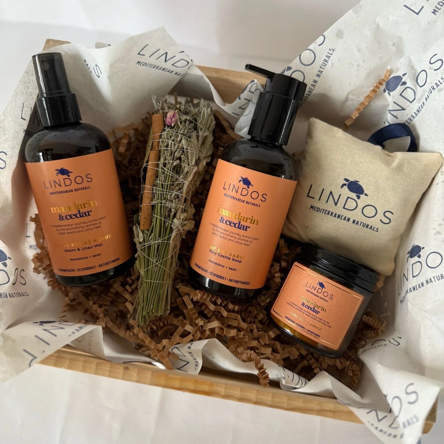 Lindos Naturals Büyük Boy Ahşap Sandık 22x30x9,5 cm – Doğal temizlik ürünleri için dayanıklı ahşap hediye ve saklama kutusu